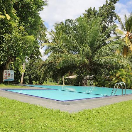 Aarya Hotel Pinnawala (Kegalle) Exterior photo